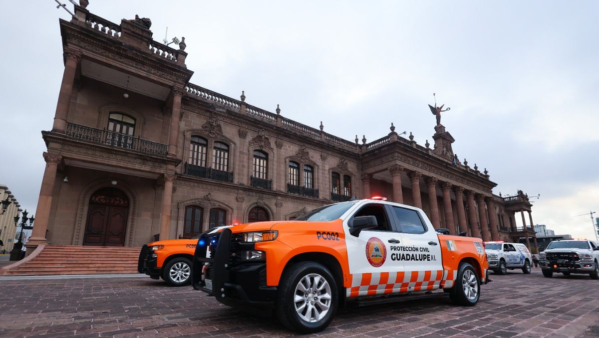 Nuevo León envía a rescatistas de PC a Veracruz tras lluvias; se suman Guadalupe y San Pedro